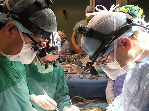 Thoracic surgeon Dr. Marc De Perrot, (R), has developed the world's first pulmonary endarterectomy simulator in an effort to decrease the length of time it takes new surgeons to learn the technique, thereby broadening the pool of specialists who can offer the procedure. (Photo: UHN)​